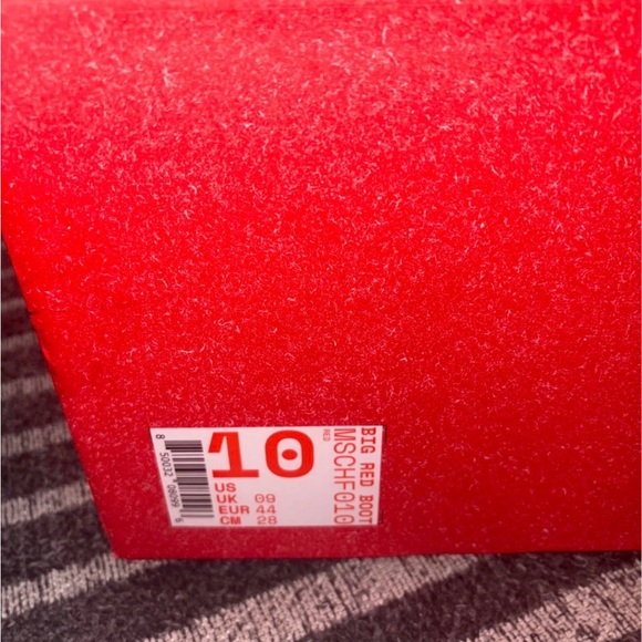 MSCHF BIG RED BOOTS size 10 - Picture 3 of 6